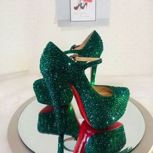 Christian Louboutin Lady Daffodils Emerald Strass